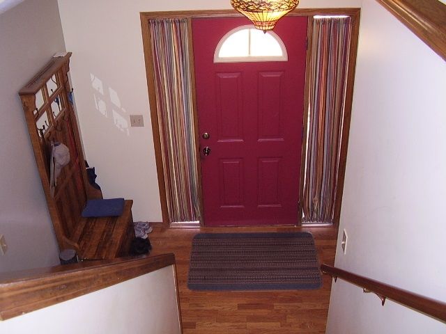 727 Quail Dr, Newton, KS 67114