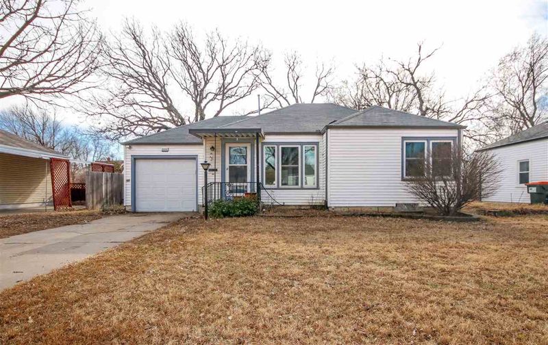 2333 E Aloma St, Wichita, KS 67211