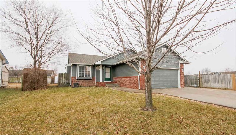258 S Marlen, Haysville, KS 67060