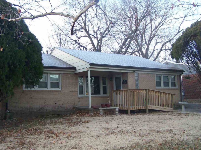 7307 E Morris, Wichita, KS 67207