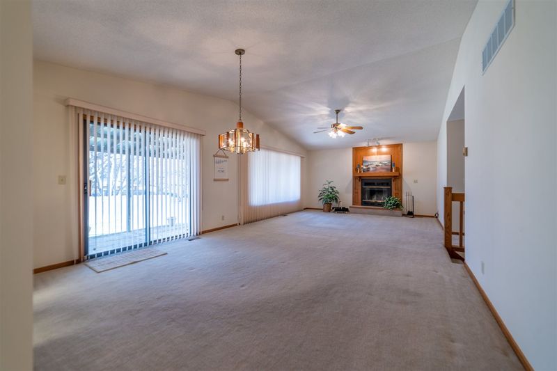 4441 E Salem, Wichita, KS 67220
