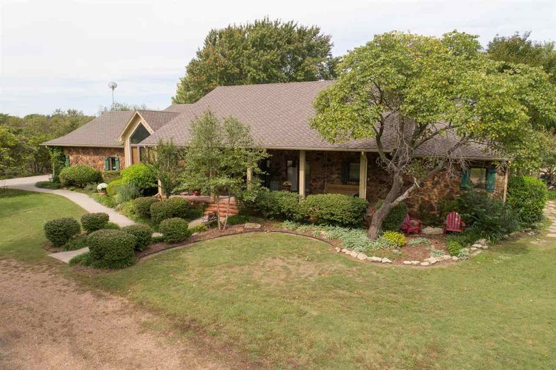7105 SW Indianola Rd, Andover, KS 67002