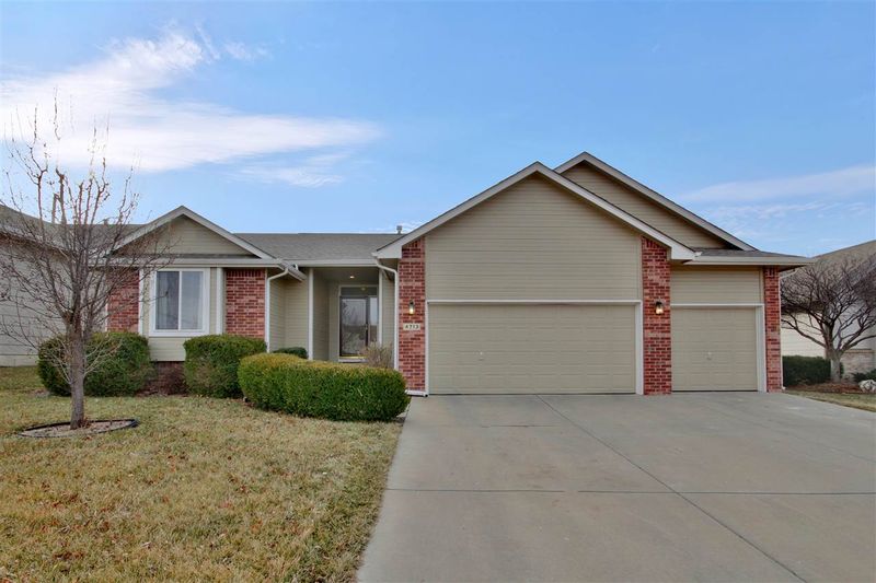 4713 E Eagles Landing St, Wichita, KS 67220