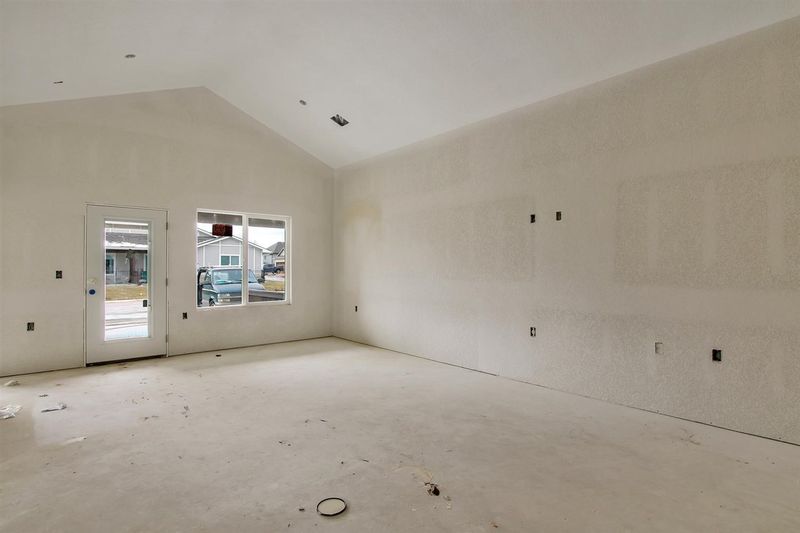 2418 E Madison Ave #1101, Derby, KS 67037