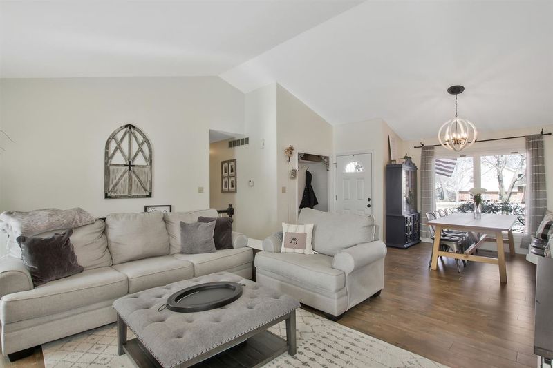 1513 E Horizon Dr, Derby, KS 67037