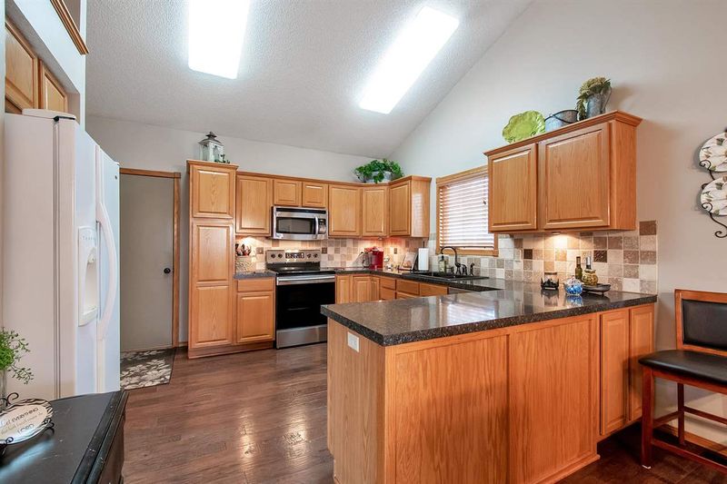 624 Worthington Pl, Andover, KS 67002