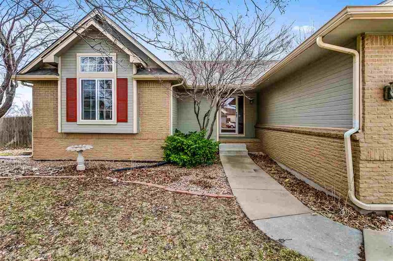 6315 E Brookview Ct, Wichita, KS 67220