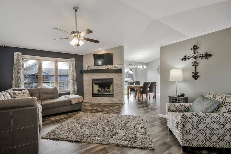 705 High Plains Cir, Maize, KS 67101