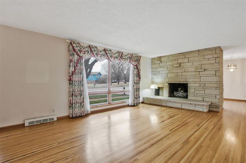 2740 S Larkin, Wichita, KS 67216