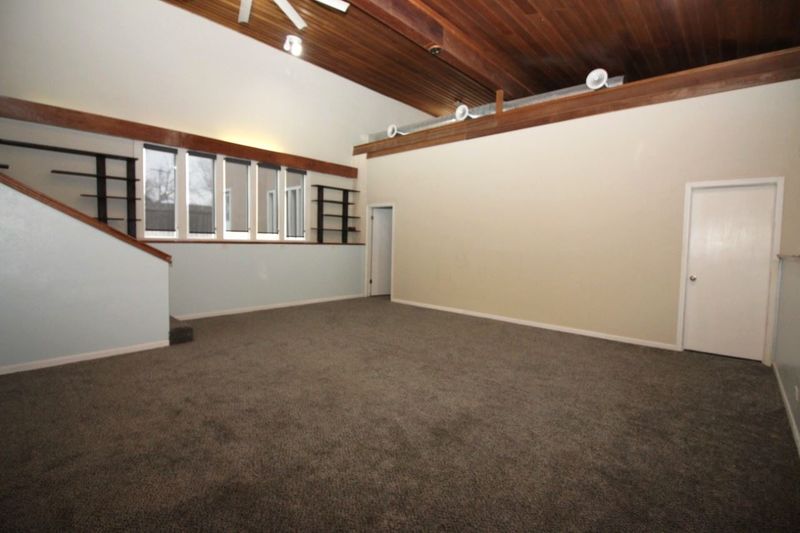 1938 E Marion Rd, Wichita, KS 67216