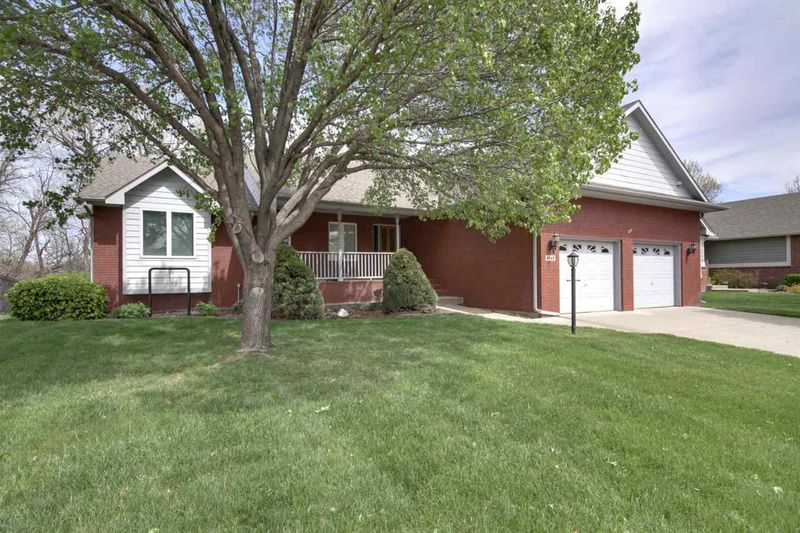 4945 N Shadow Ln, Park City, KS 67219