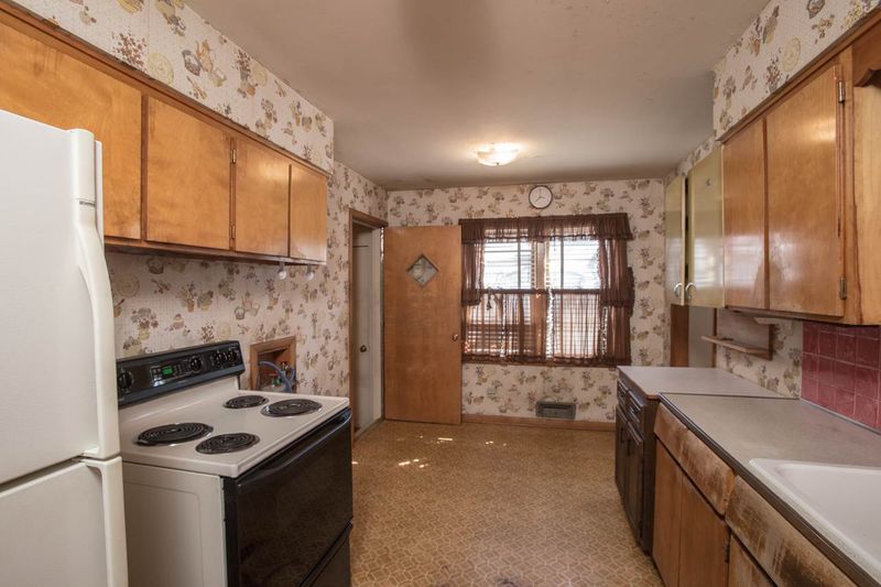 626 S Custer, Wichita, KS 67213
