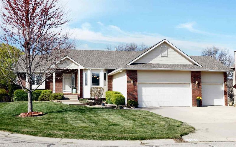 11224 E Killarney Cir, Wichita, KS 67206