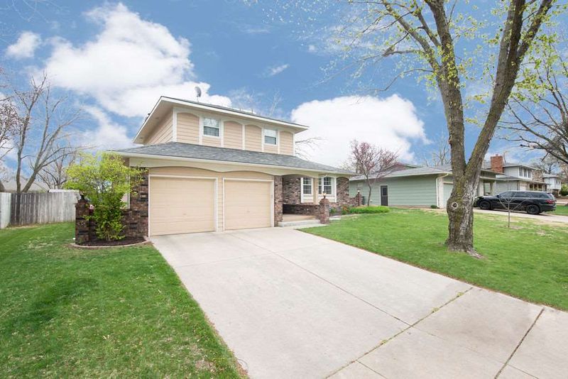 1200 N Chipper, Wichita, KS 67212
