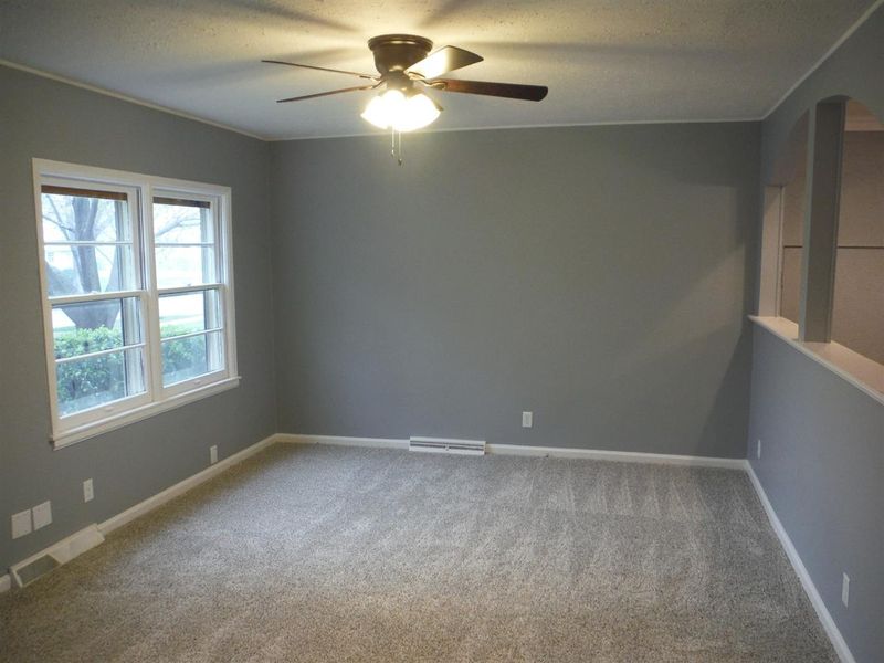 2116 E Rivera St, Wichita, KS 67211