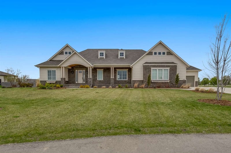 2403 N 159th St E, Wichita, KS 67228