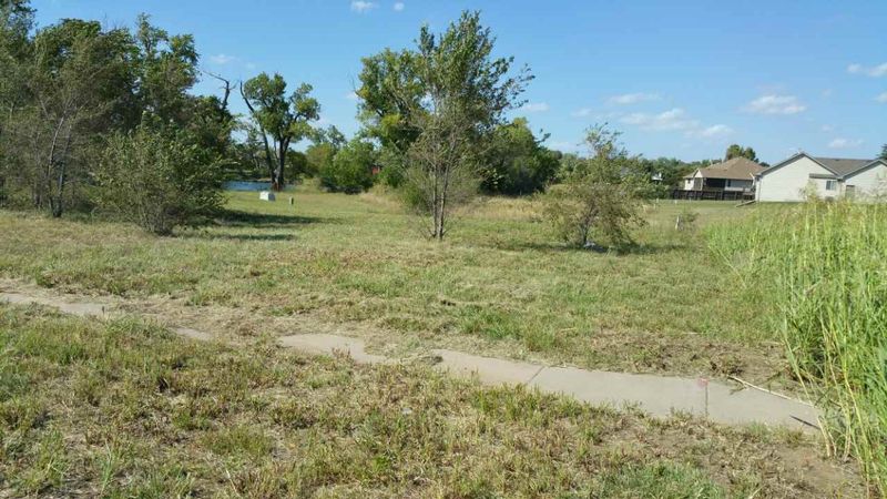 1218 E Maywood St, Wichita, KS 67216