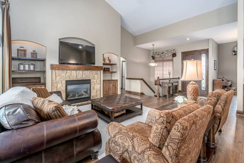 2731 N Rough Creek Rd, Derby, KS 67037