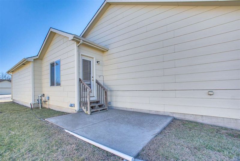 9934 E Kinkaid, Wichita, KS 67207