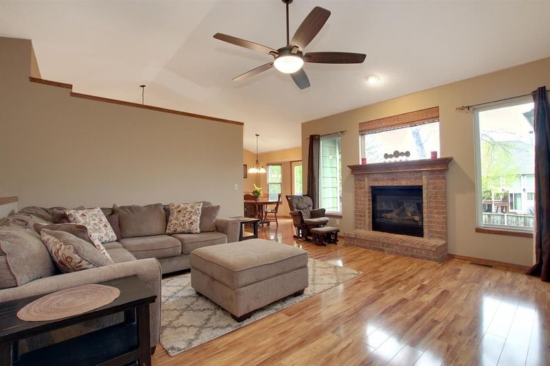 1630 E Windwood, Derby, KS 67037