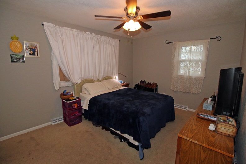 954 E Bodine Dr, Derby, KS 67037