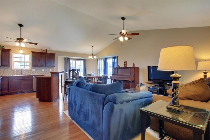 626 E Shade, Andover, KS 67002