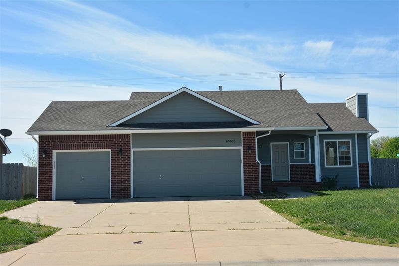 10005 E Stafford St, Wichita, KS 67207
