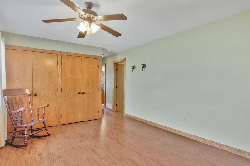 5903 E Skinner St, Wichita, KS 67218