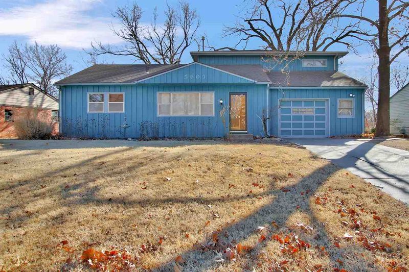 5903 E Skinner St, Wichita, KS 67218