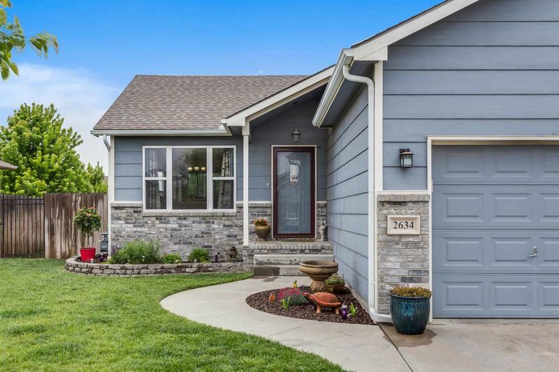 2634 E Burlington St, Park City, KS 67219