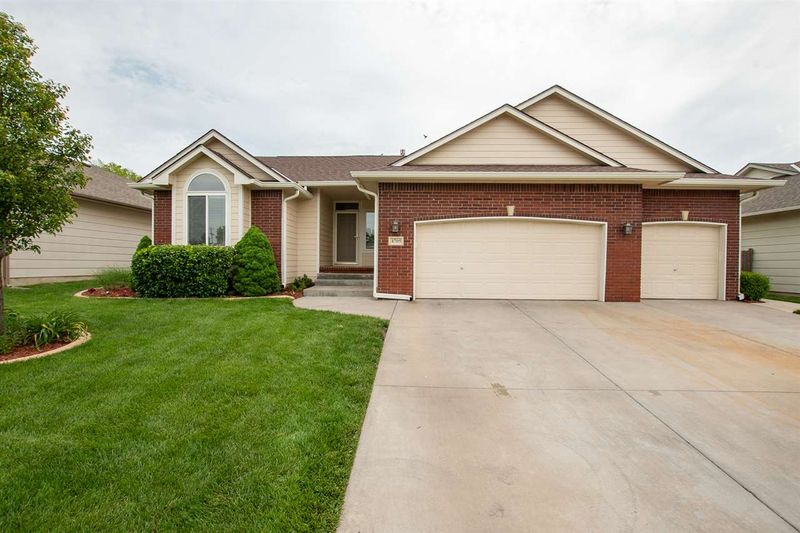 4705 E Eagles Landing St, Wichita, KS 67220