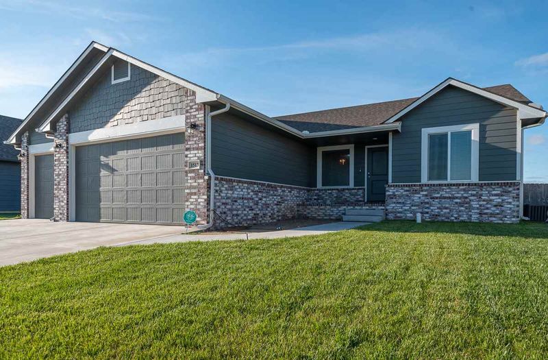 1513 N Aster St, Andover, KS 67002