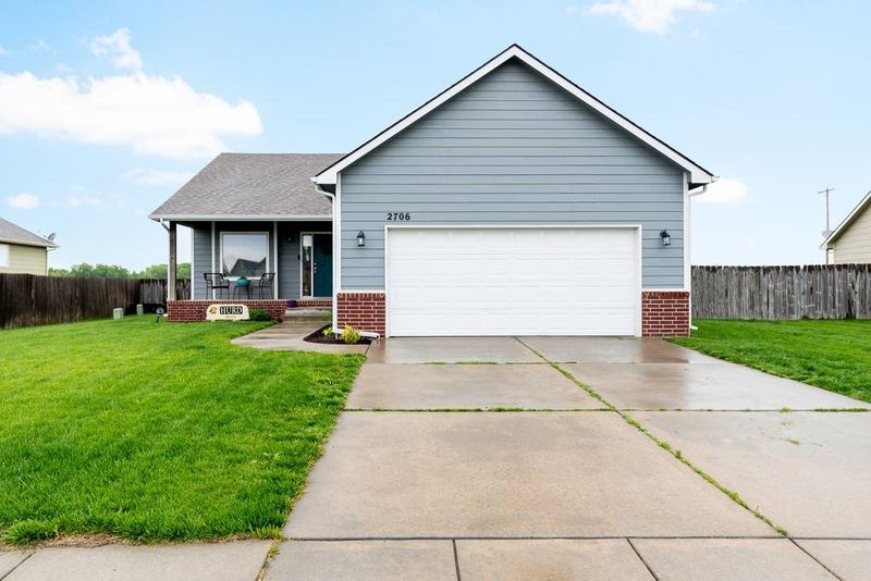 2706 E Old Spring Rd, Derby, KS 67037