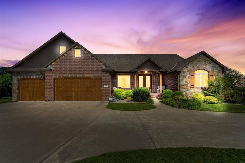 13533 E Mustang Cir, Wichita, KS 67230