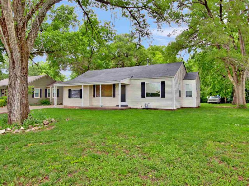 312 W Kelly, Augusta, KS 67010