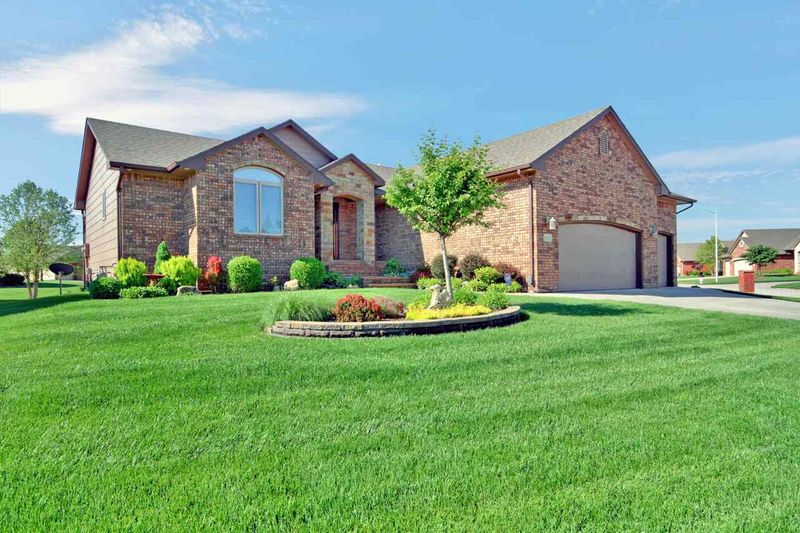 13203 E Mount Vernon Rd, Wichita, KS 67230