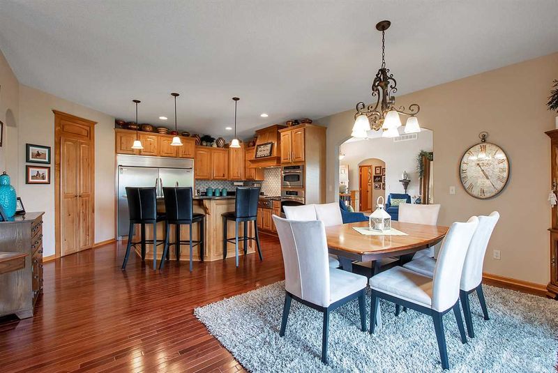2020 N Trail End Dr, Goddard, KS 67052