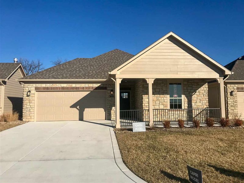 7810 E Turquoise Trl, Bel Aire, KS 67226