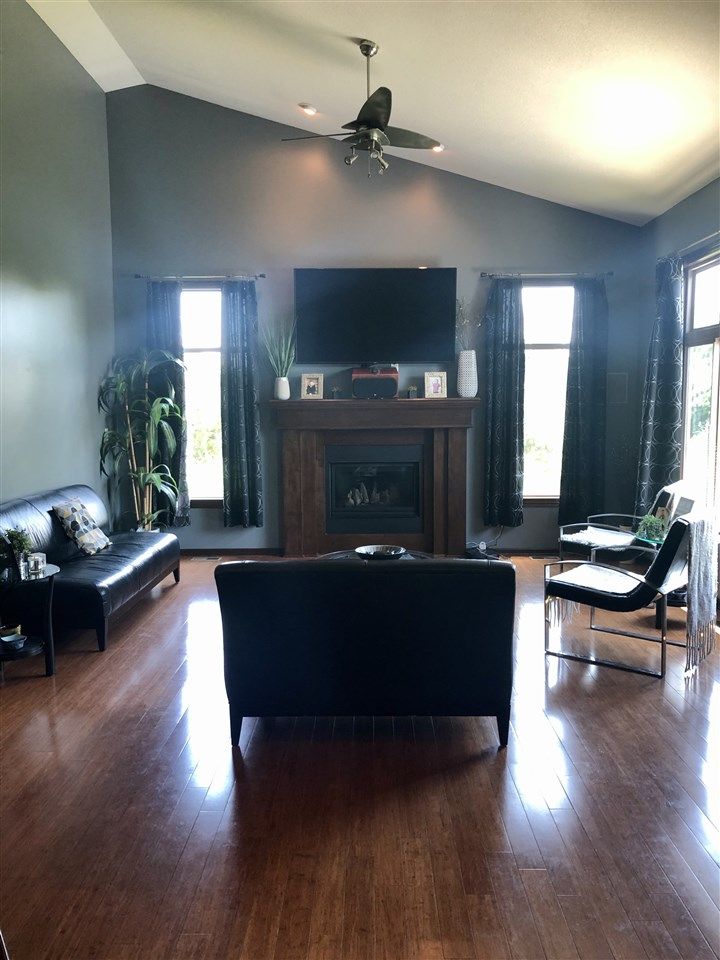 3003 N Red Fox Cir, Wichita, KS 67205