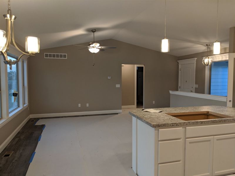 2513 E Dory Ct, Goddard, KS 67052