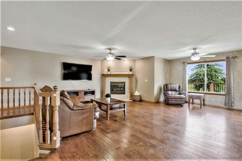 1700 E 98th St N, Valley Center, KS 67147