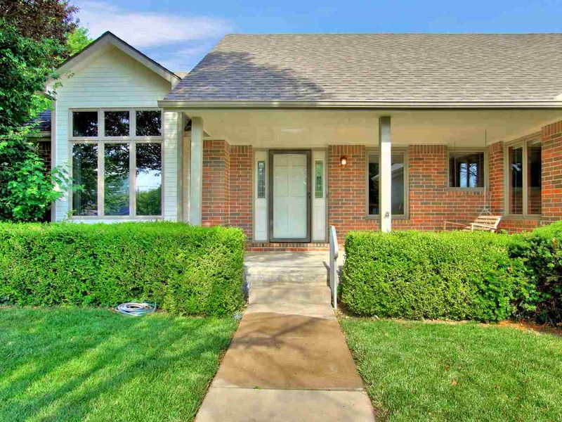 1951 S Beech St, Wichita, KS 67207