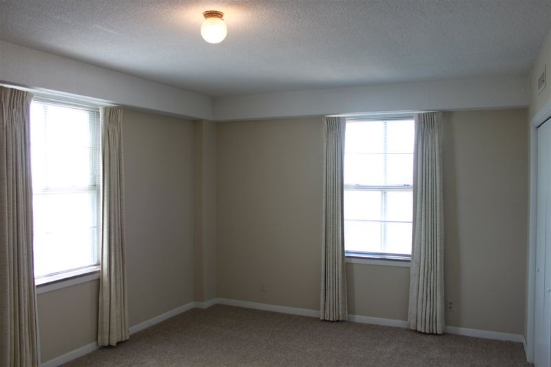 5051 E Lincoln #8A, Wichita, KS 67218
