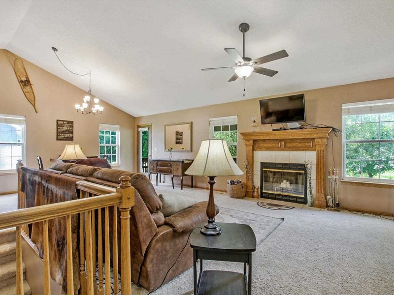 1125 Wedgewood Pl, Newton, KS 67114