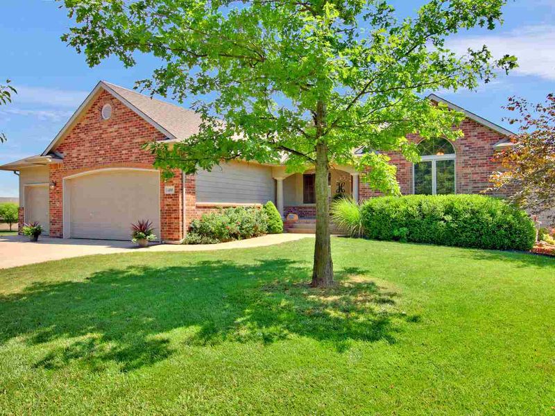 480 Sienna Ct, Rose Hill, KS 67133