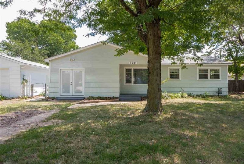 4604 S Main St, Wichita, KS 67217