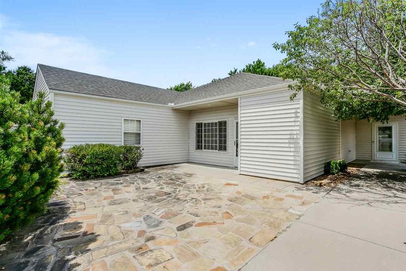12402 E Killarney, Wichita, KS 67206