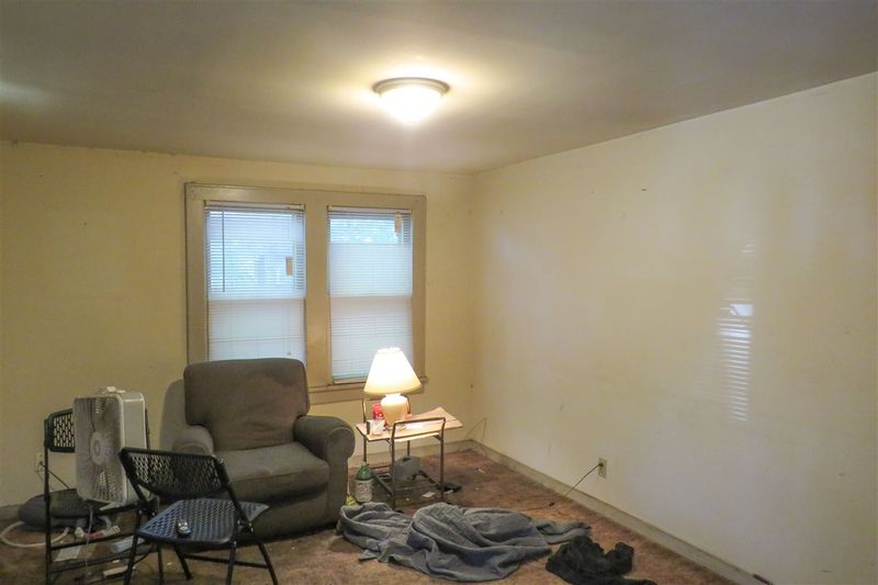 1617 E Orme St, Wichita, KS 67211