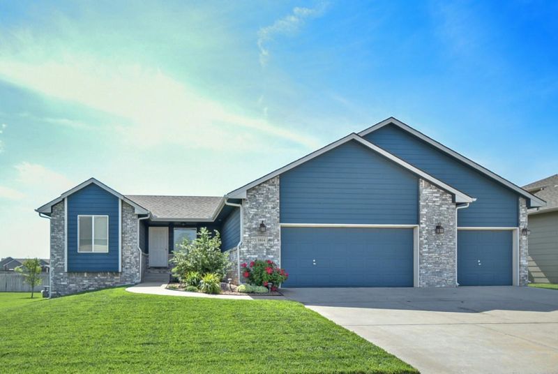 1014 Saint Andrew, Goddard, KS 67052