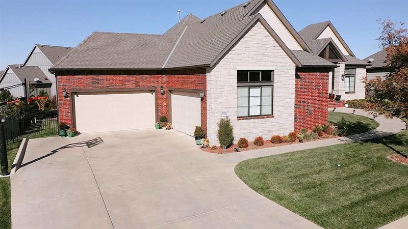 13806 E Rockhill St, Wichita, KS 67230